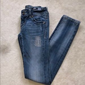 Miss Me skinny jeans